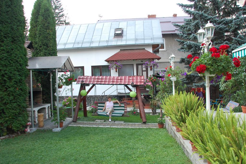 Pension Raluca Sinaia Exteriér fotografie
